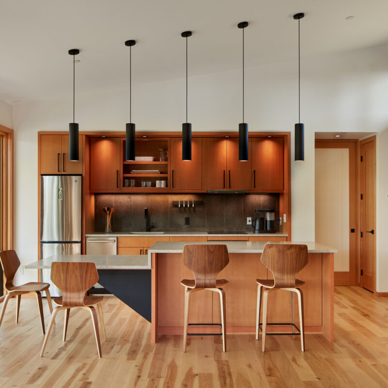 LongHouse Nordlys Lodging Co.