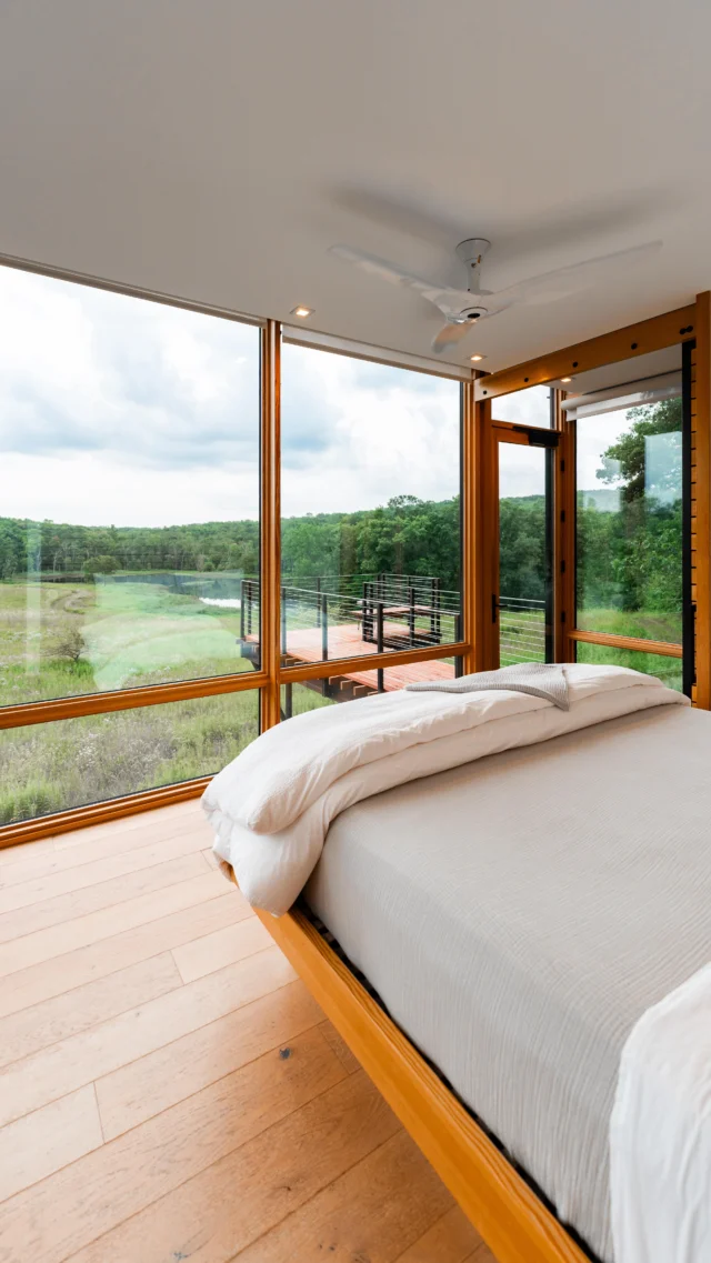 The MetalLark Tower 🤩

📍Frederic, WI

Would you stay here for 4th of July? Tag who you’d bring with you! ✨

🏷️
•
•
•
#couplesgetaway #couplesretreat #luxurystay #frederic #natureretreat #wisconsin #fredericwisconsin #naturegetaway #uniqueairbnb #uniquehotel
