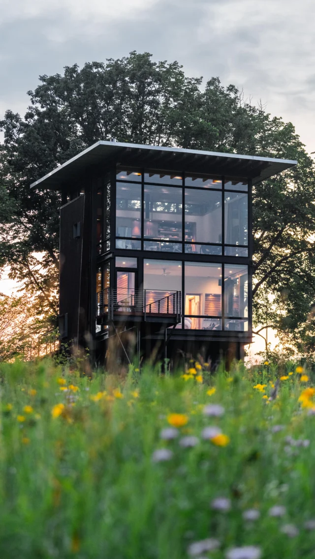 This couples cabin in Wisconsin is straight out of a dream 😍✨

Make it a reality and send this to the person you’re going with 🙌

🏷️
•
•
•
#couplesgetaway #couplesretreat #luxurystay #frederic #natureretreat #wisconsin #fredericwisconsin #naturegetaway #uniqueairbnb #uniquehotel
